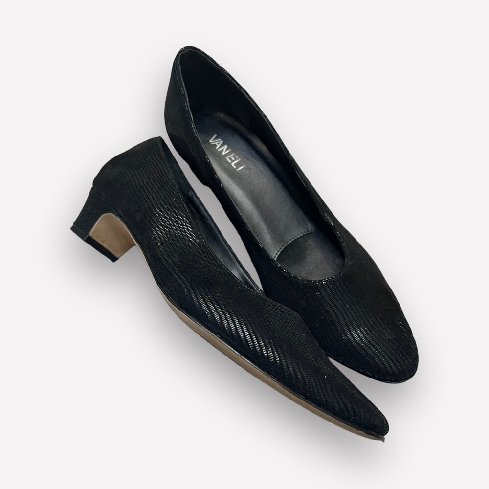 VANELI ASTYR BLACK PRINT ONE INCH PUMP SIZE 7N